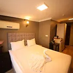 Cumbali Luxury Boutique Hotel