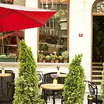Cumbali Luxury Boutique