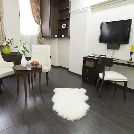 Cumbali Luxury Boutique